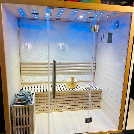 Capsule Street Art - Sauna- Jacuzzi - Playstation 5 - Billard - Netflix - Home Cinema - Terrasse Дуэ Экстерьер фото